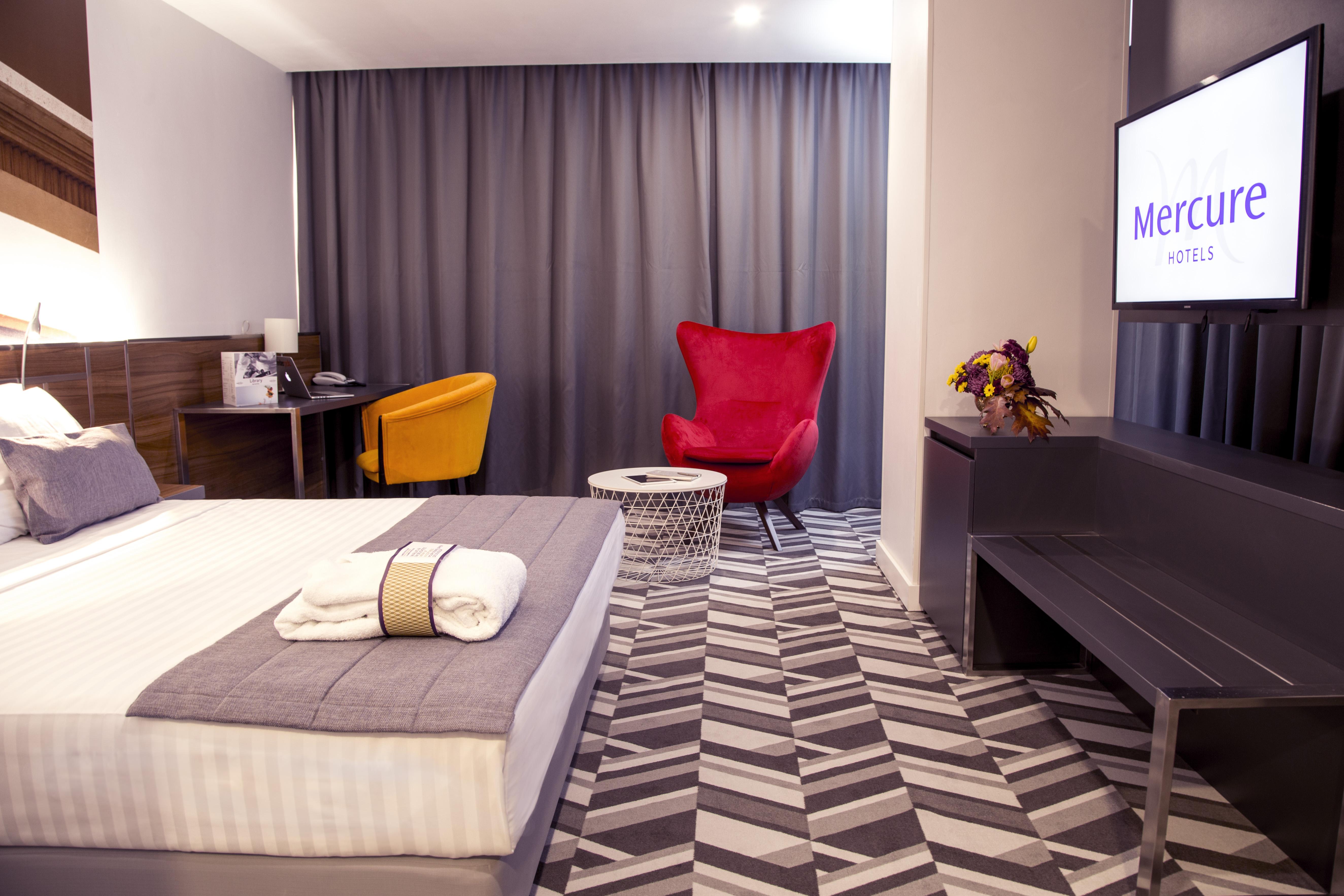 Mercure Bucharest Unirii Esterno foto