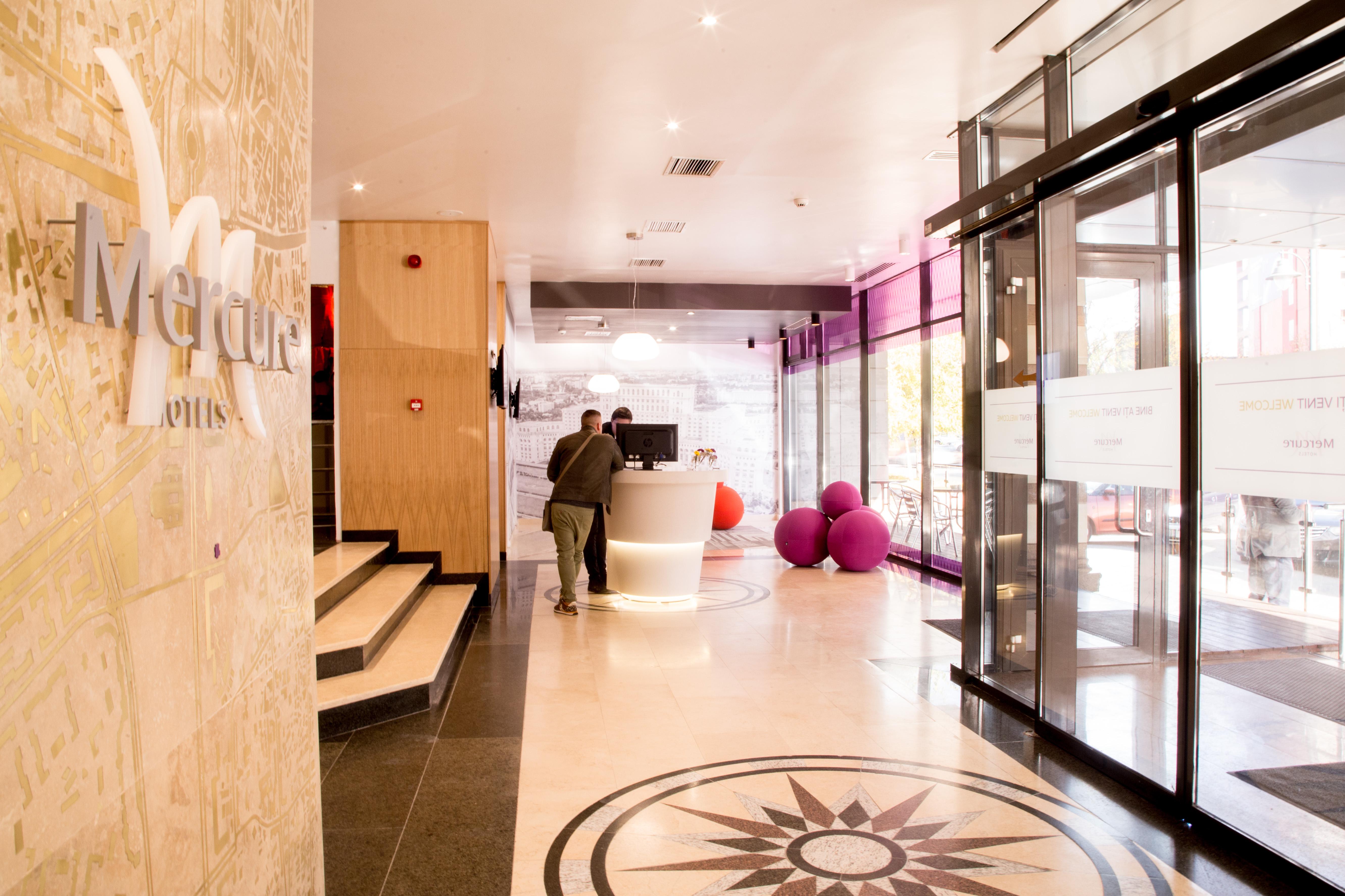 Mercure Bucharest Unirii Esterno foto