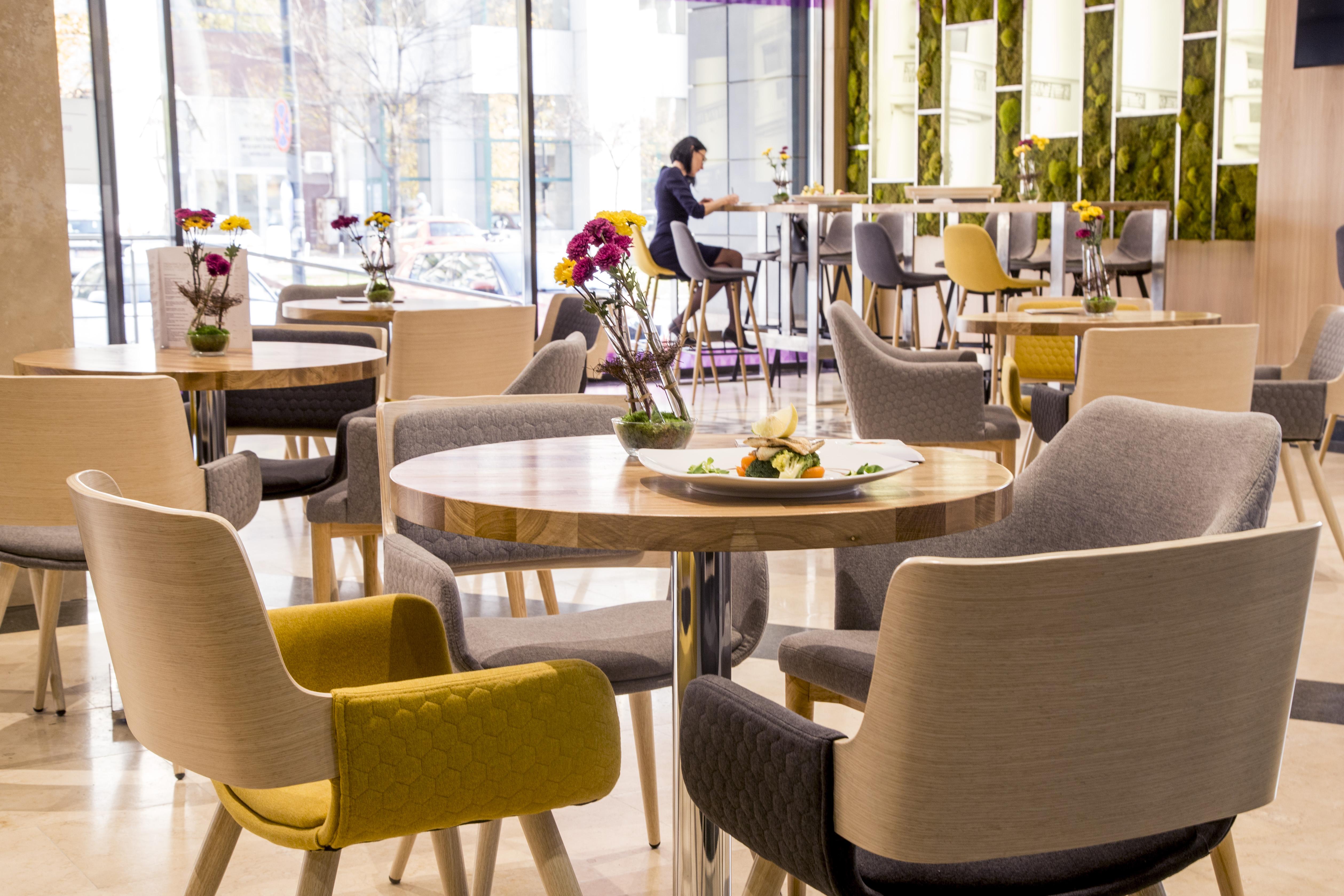 Mercure Bucharest Unirii Esterno foto