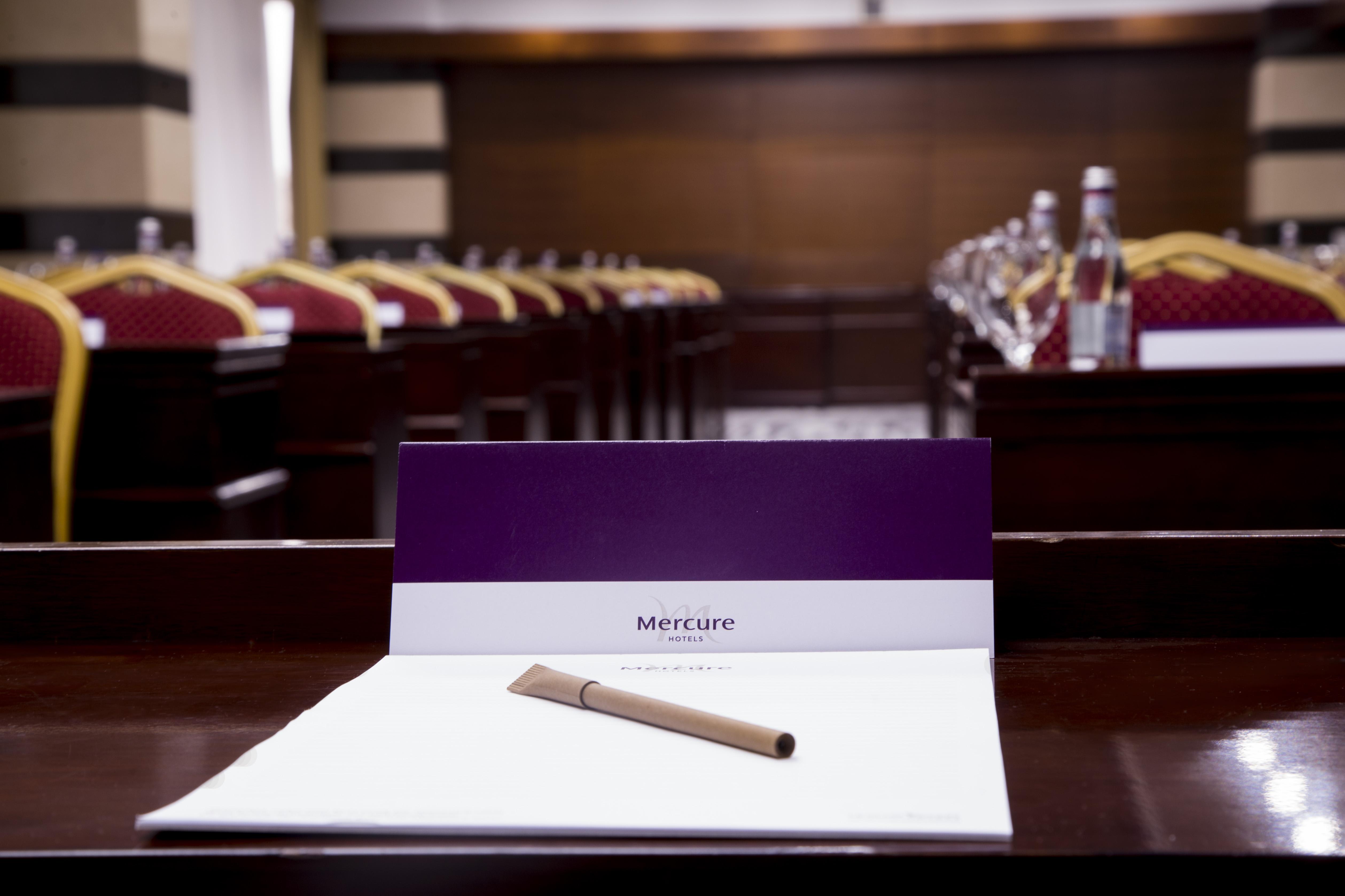 Mercure Bucharest Unirii Esterno foto