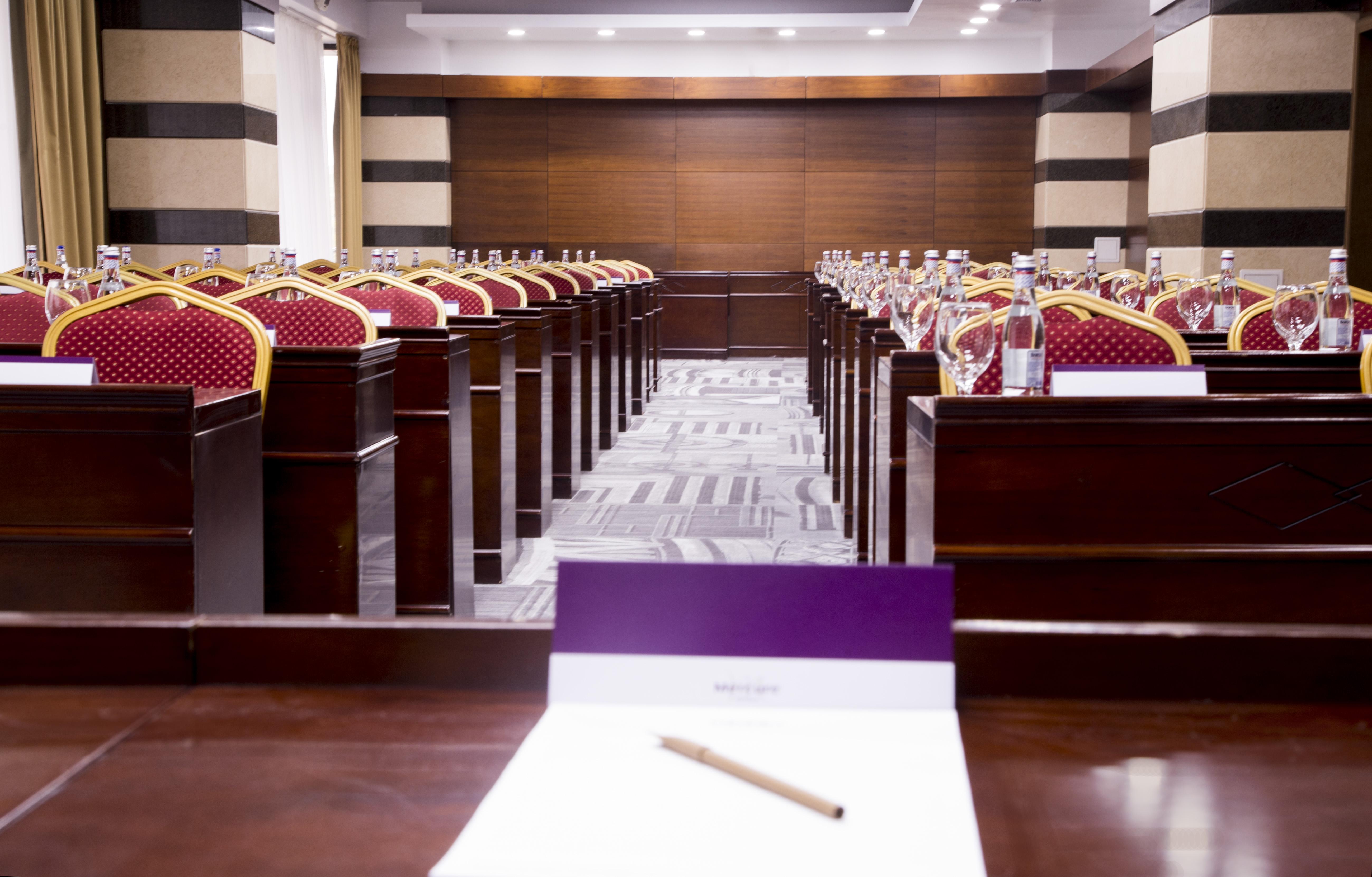 Mercure Bucharest Unirii Esterno foto