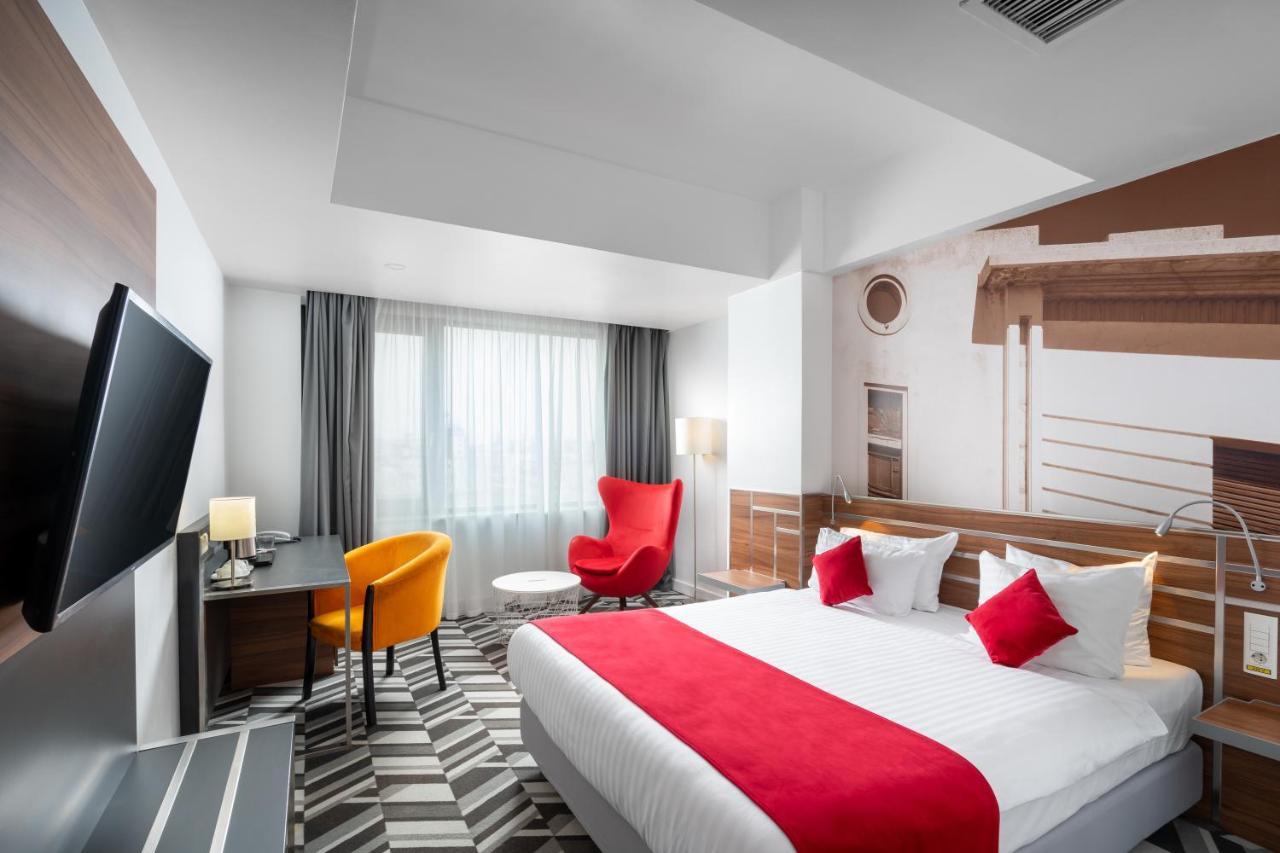 Mercure Bucharest Unirii Esterno foto