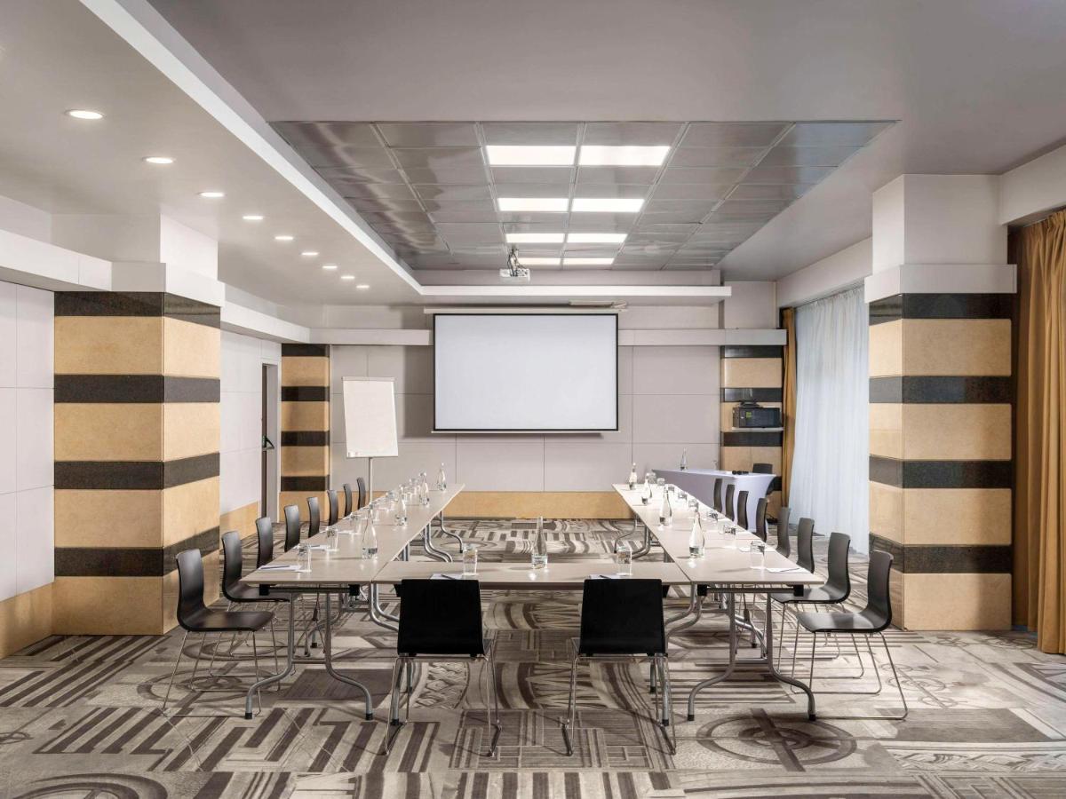 Mercure Bucharest Unirii Esterno foto