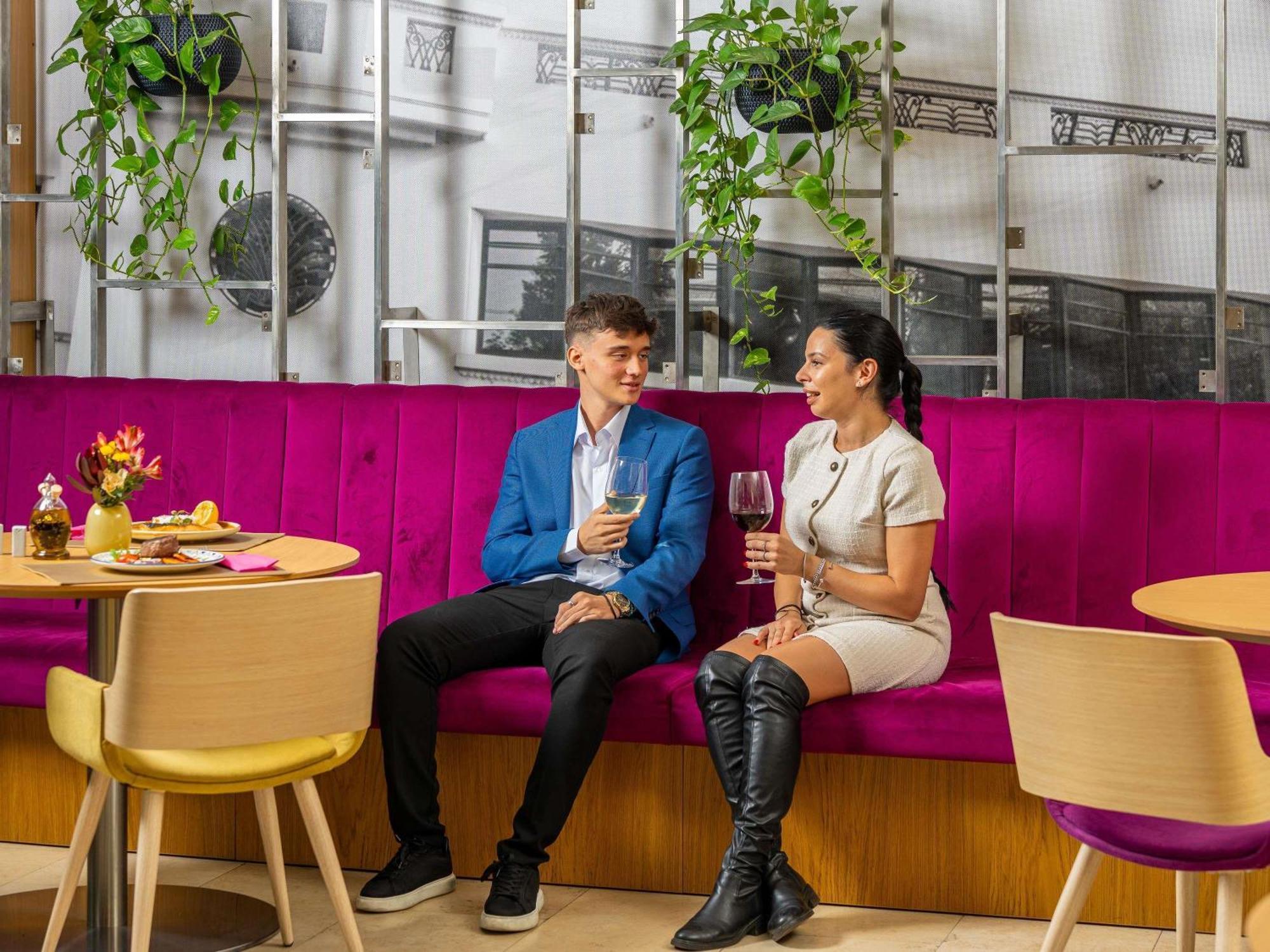 Mercure Bucharest Unirii Esterno foto